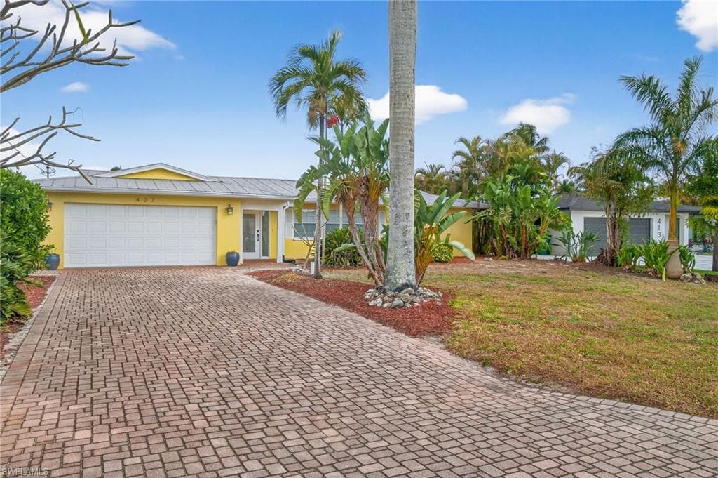 407 Parkway CT FORT MYERS, FL 33919