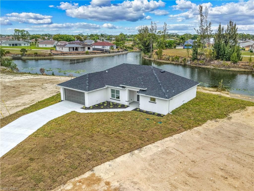 2043 NE 42nd ST CAPE CORAL, FL 33909