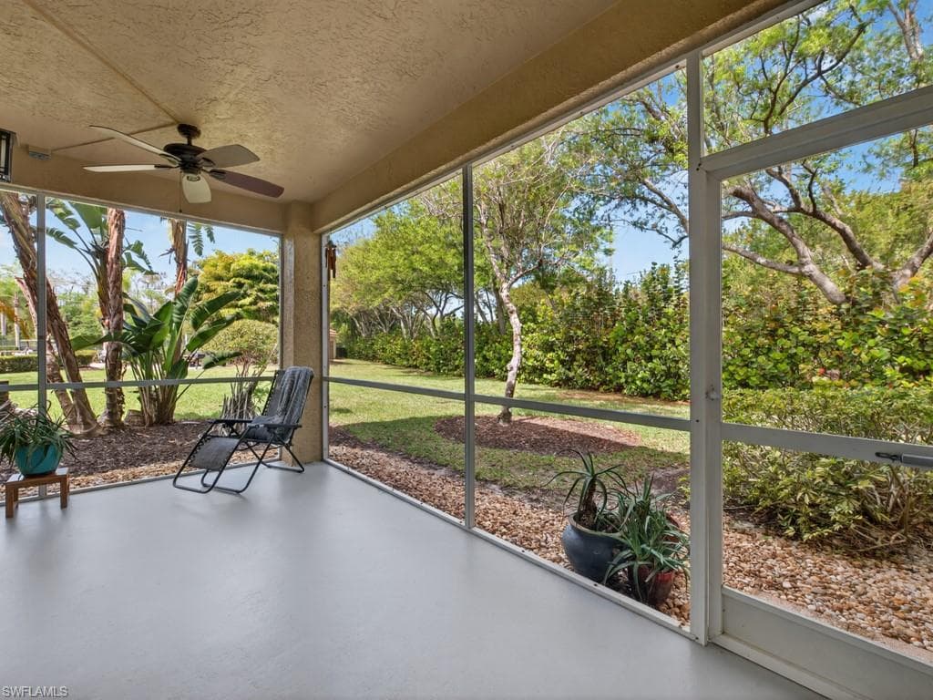 6795 Huntington Lakes CIR 101 NAPLES, FL 34119