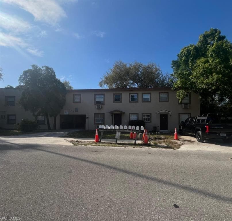 3619 Seminole AVE 8 FORT MYERS, FL 33916
