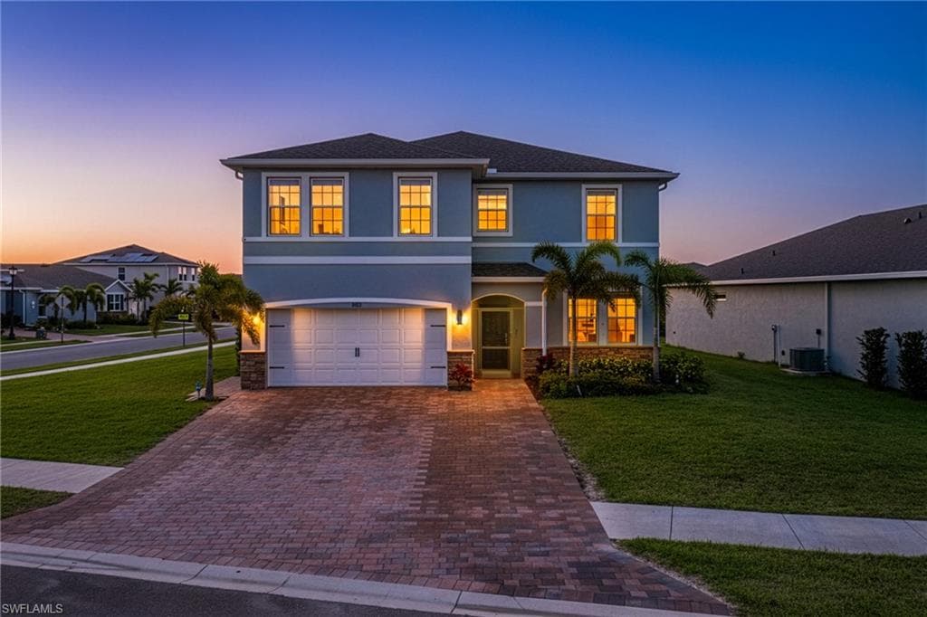 202 Spring Hill Lake LOOP CAPE CORAL, FL 33993