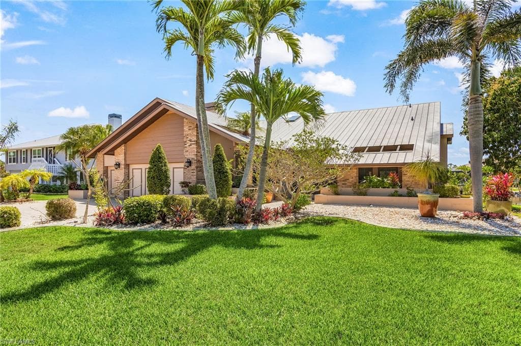 7747 Grande Pine RD BOKEELIA, FL 33922