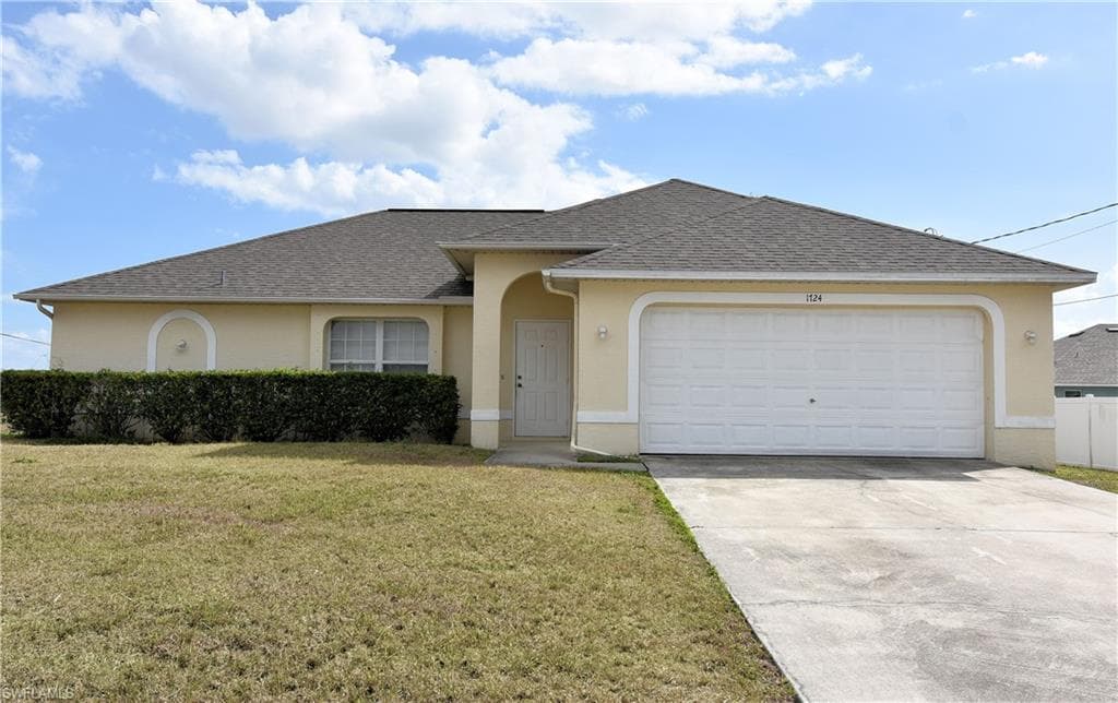 1724 SW 15th TER CAPE CORAL, FL 33991
