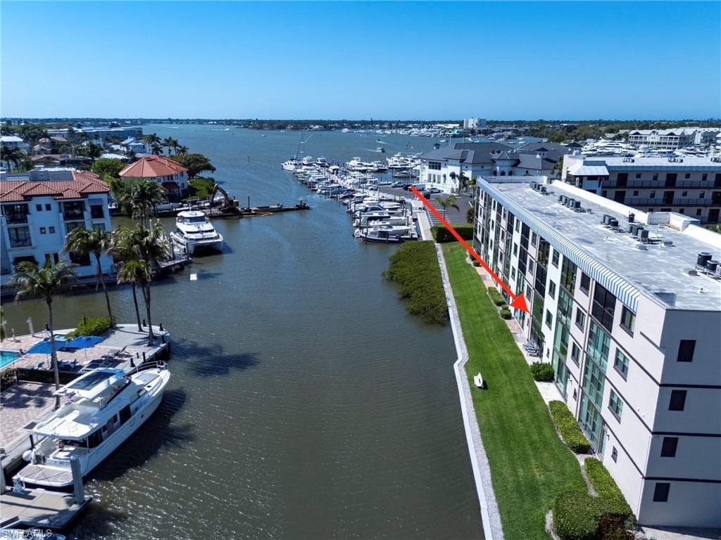805 River Point DR 103C NAPLES, FL 34102