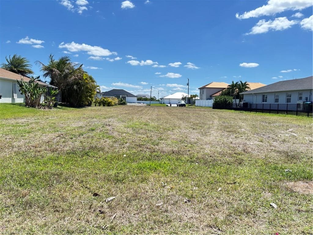 3532 NW 21st TER CAPE CORAL, FL 33993