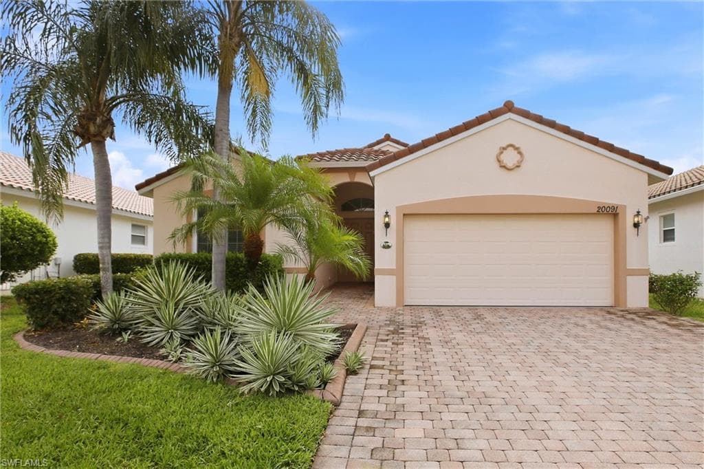 20091 Ballylee CT ESTERO, FL 33928
