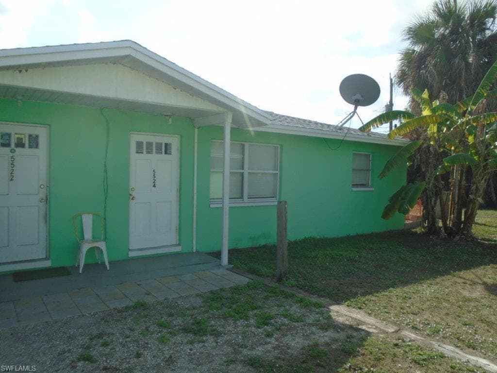 5522 2nd AVE FORT MYERS, FL 33907