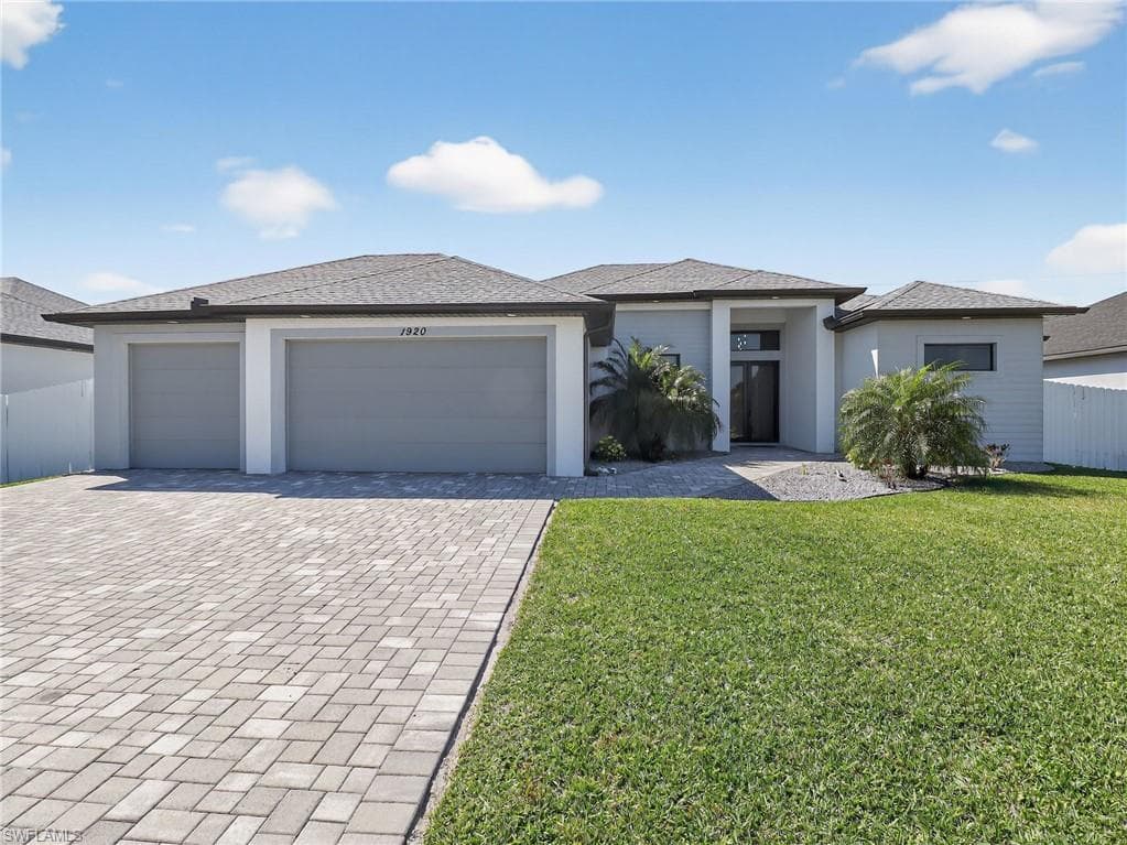 1920 SW 2nd TER CAPE CORAL, FL 33991