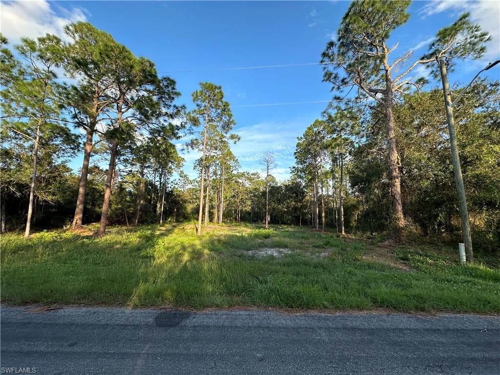 1614 8th AVE LEHIGH ACRES, FL 33972