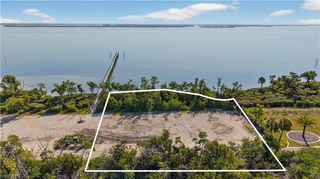 440 Useppa Island USEPPA ISLAND, FL 33924