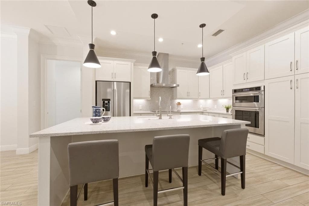 21490 Strada Nuova CIR 201 ESTERO, FL 33928