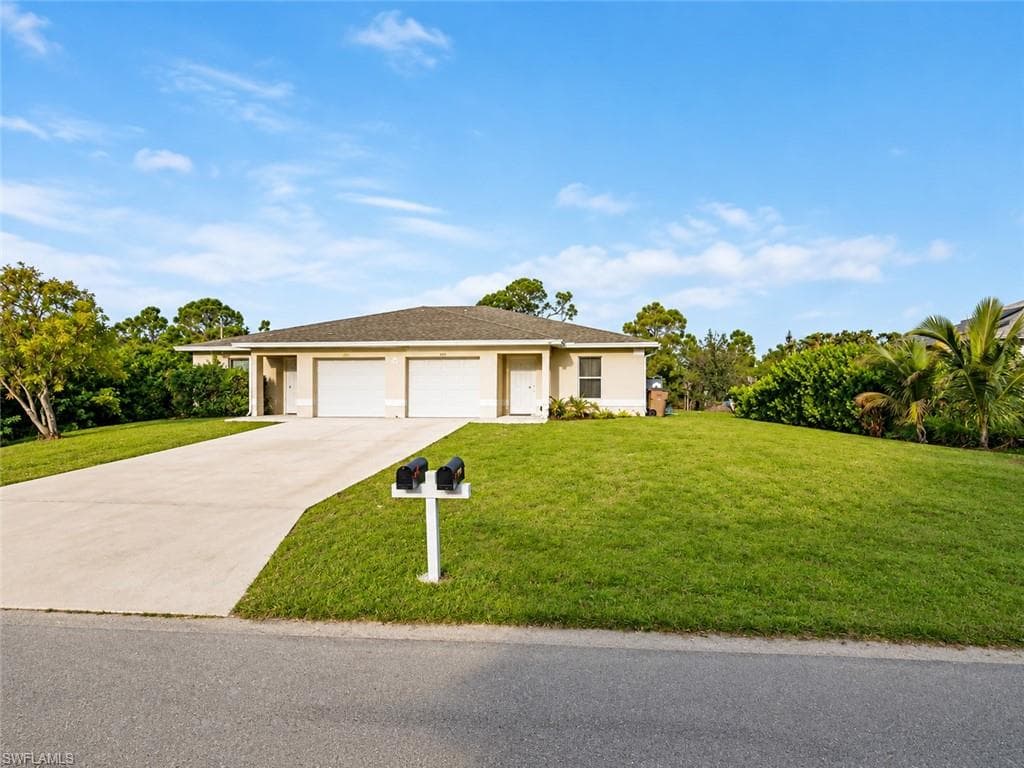 2608/2610 Haviland AVE S LEHIGH ACRES, FL 33973