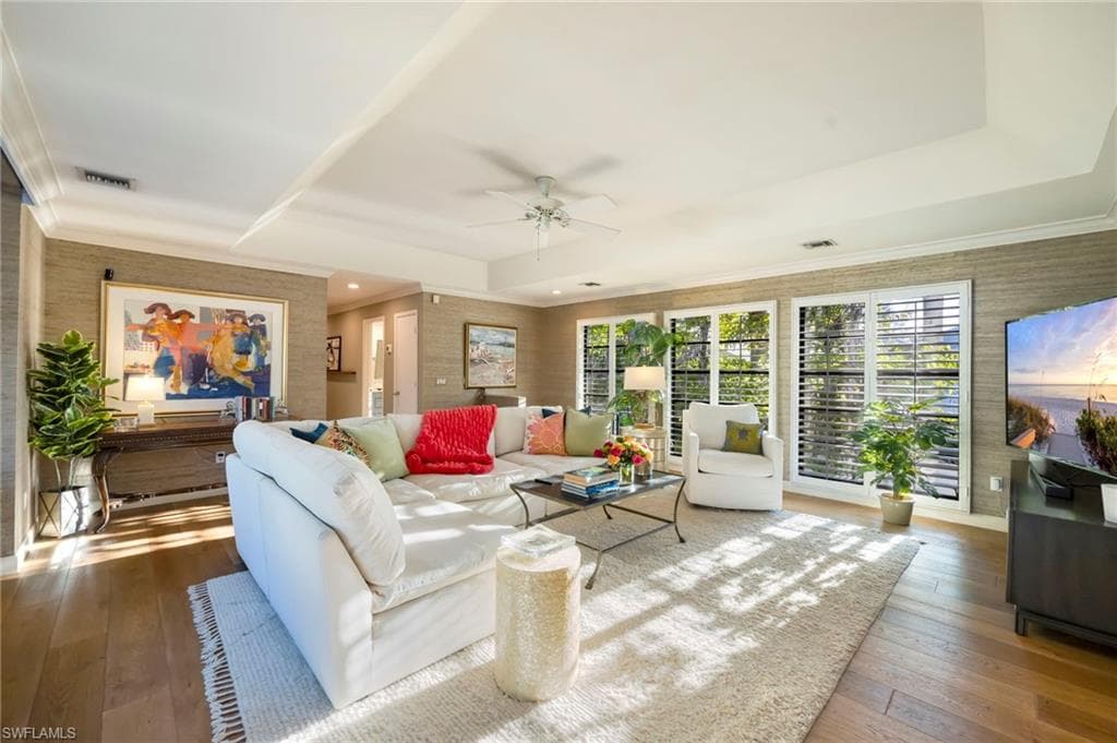 1225 Sandpiper ST NAPLES, FL 34102