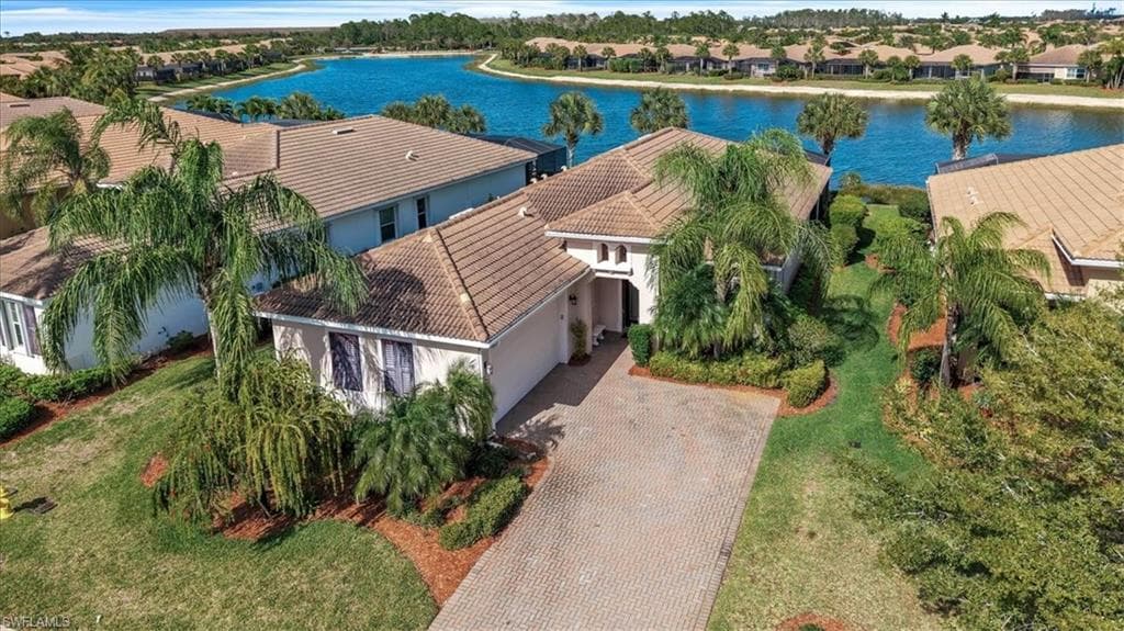 10555 Carena CIR FORT MYERS, FL 33913