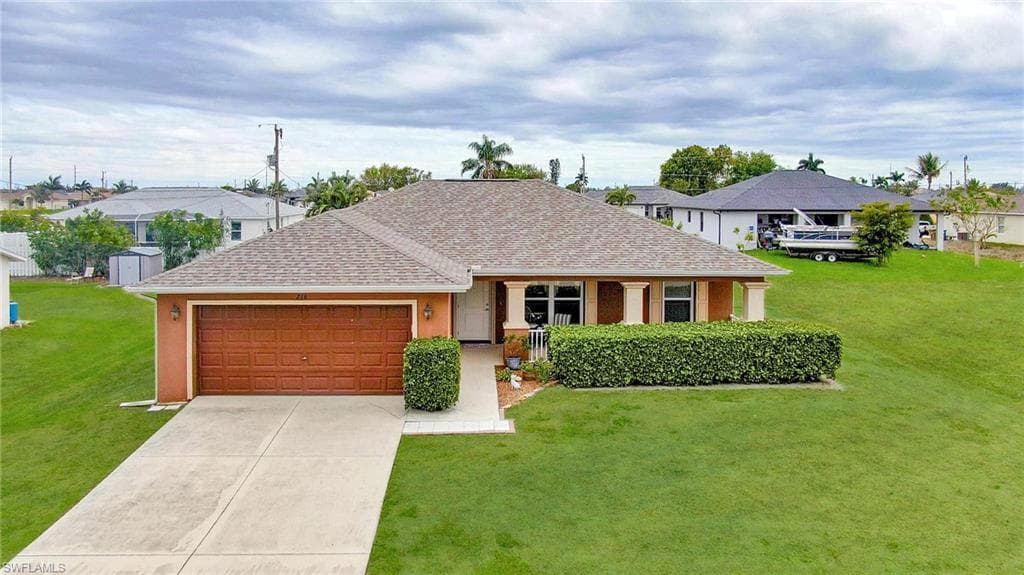 216 NW 11th ST CAPE CORAL, FL 33993