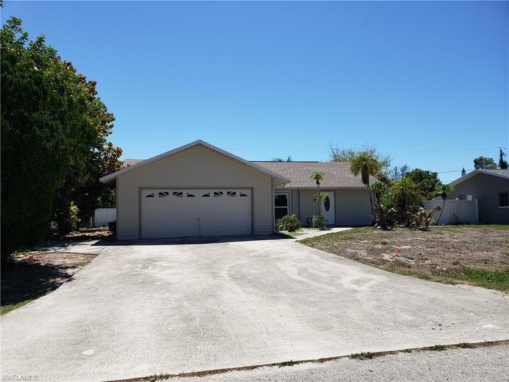 9056 Temple RD W FORT MYERS, FL 33967