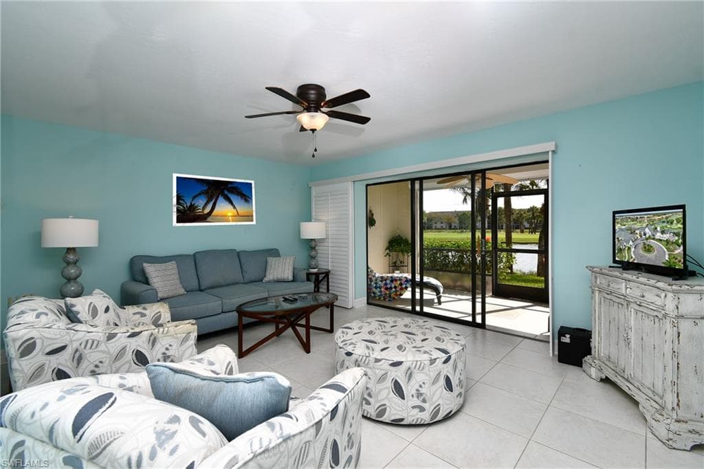 12561 Kelly Sands WAY 6 FORT MYERS, FL 33908