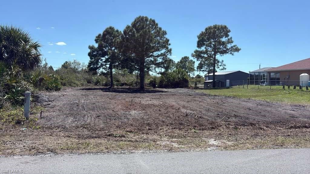 2915 68th ST W LEHIGH ACRES, FL 33971