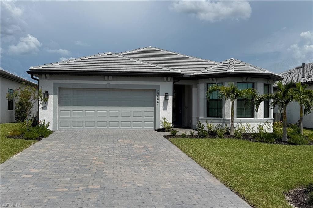 20377 Kingmont DR ESTERO, FL 33928