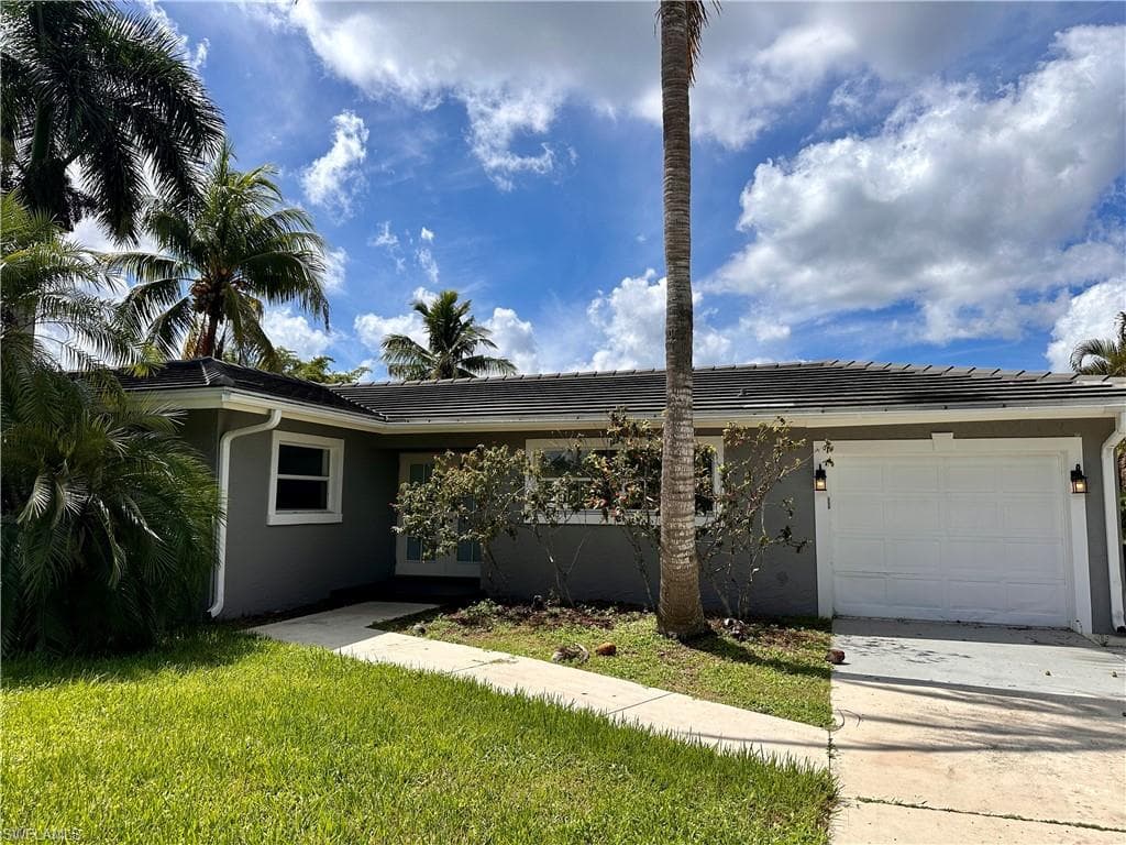 6187 Island Park CT FORT MYERS, FL 33908