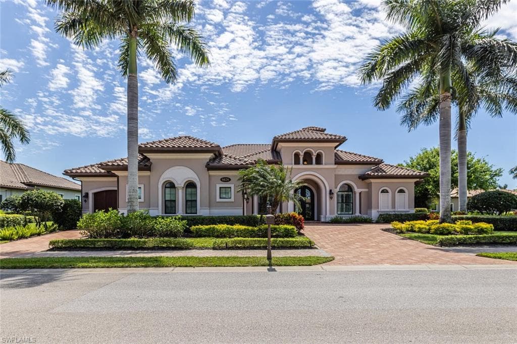6624 Barbera LN NAPLES, FL 34113