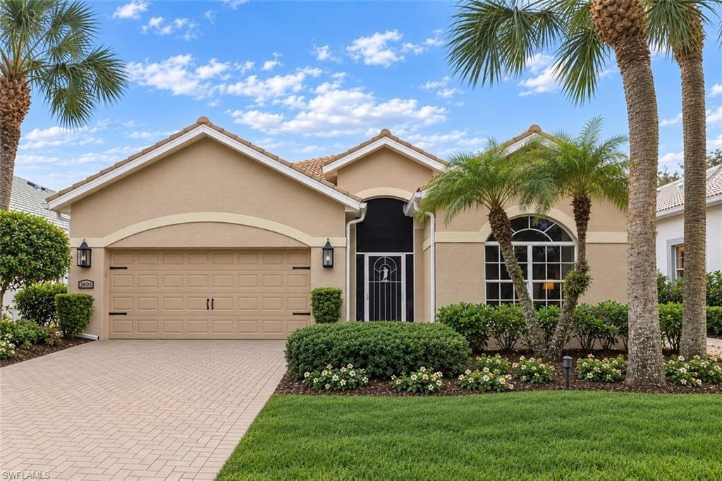 3603 Grand Cypress DR NAPLES, FL 34119
