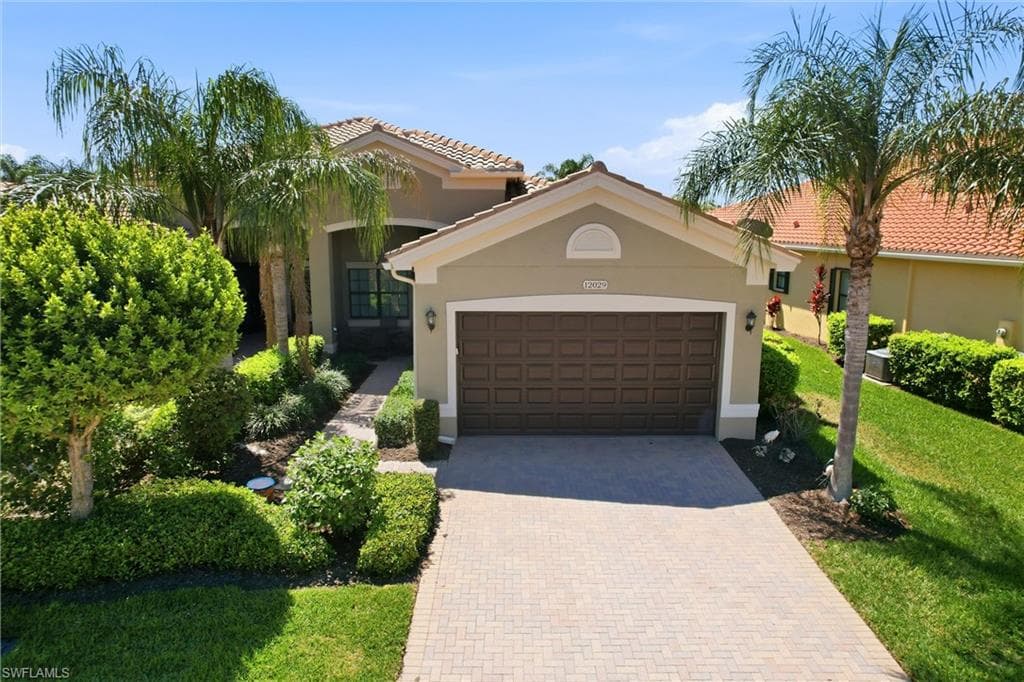 12029 Five Waters CIR FORT MYERS, FL 33913