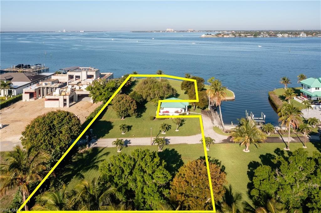 14040 Schultz RD FORT MYERS, FL 33908