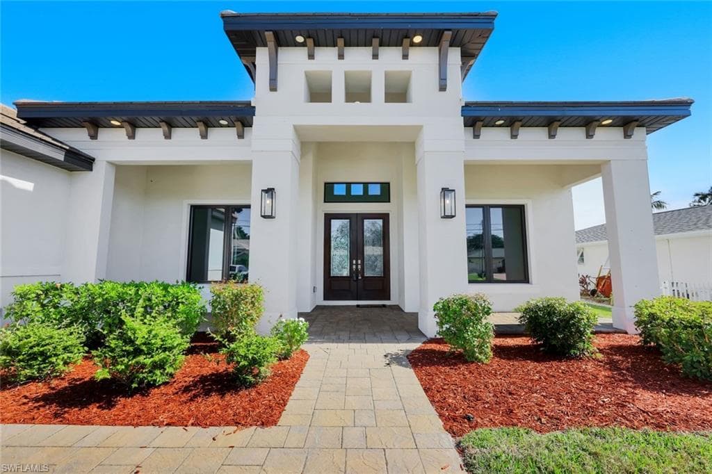 1205 SE 20th CT CAPE CORAL, FL 33990