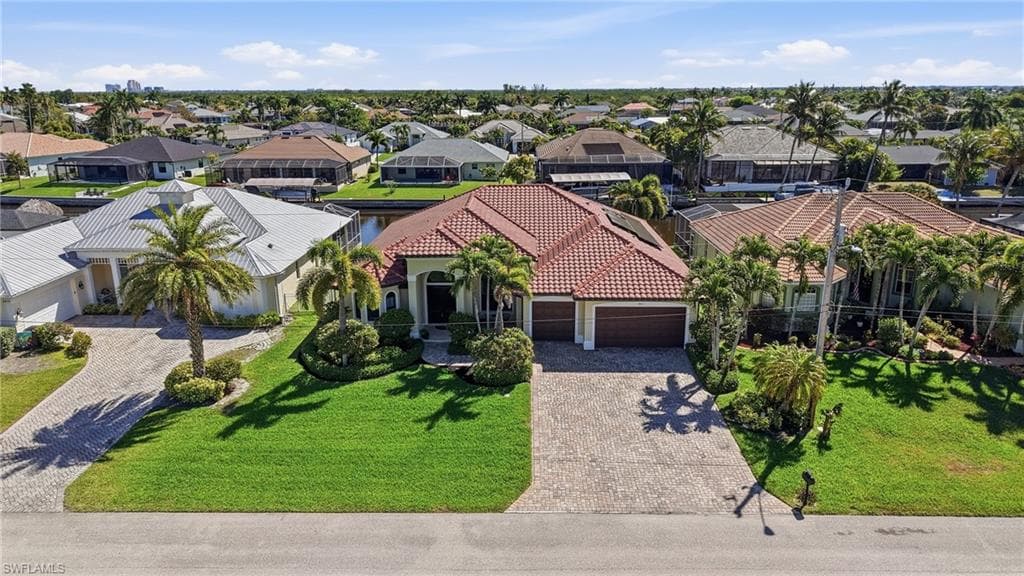 2217 SE 19th AVE CAPE CORAL, FL 33990