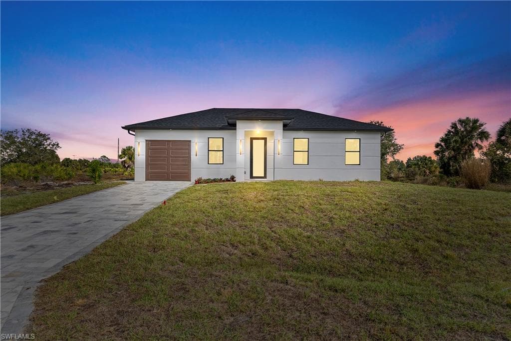 1097 Eisenhower BLVD LEHIGH ACRES, FL 33974