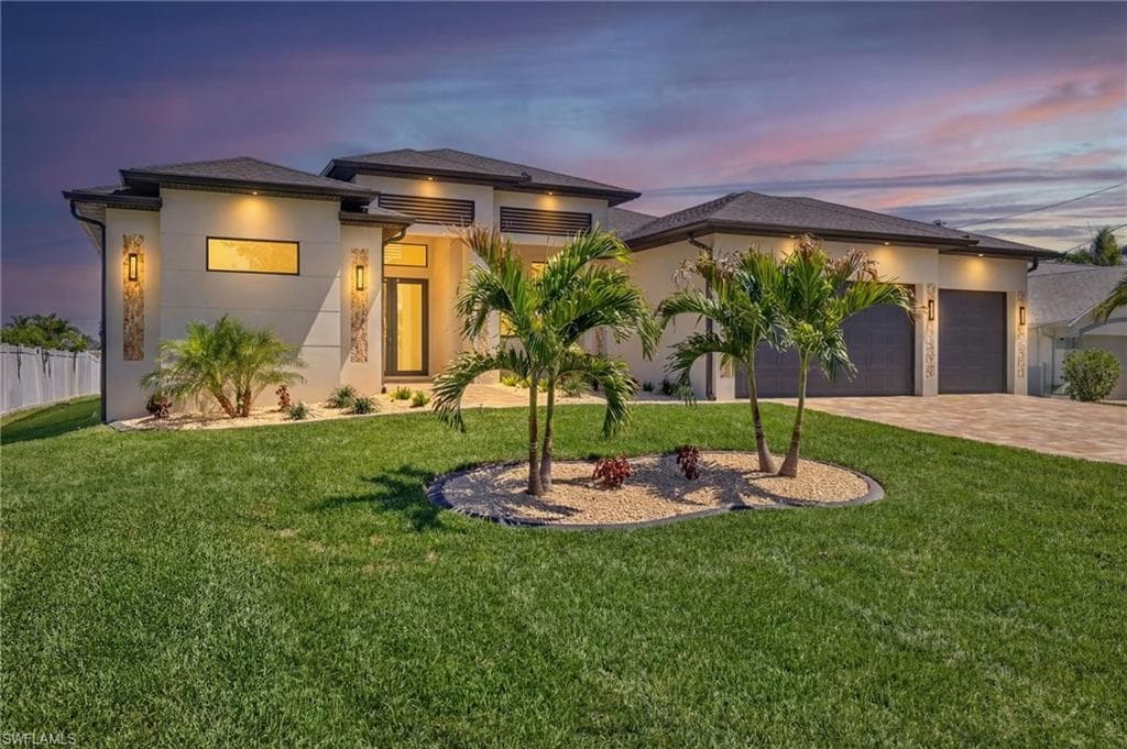 2551 SW 26th PL CAPE CORAL, FL 33914