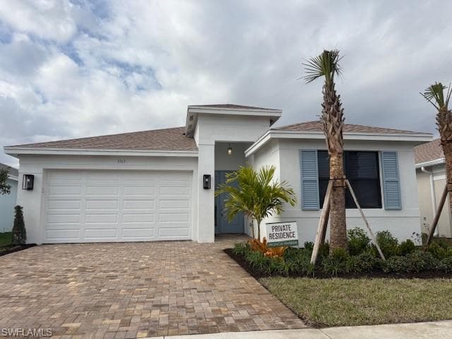 3365 Meloy DR FORT MYERS, FL 33905