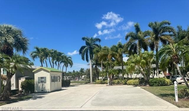 1386 Silver Lakes BLVD NAPLES, FL 34114
