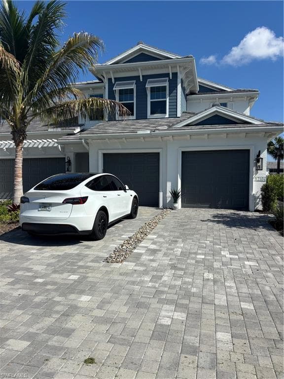2653 Seychelles CIR 2108 NAPLES, FL 34112