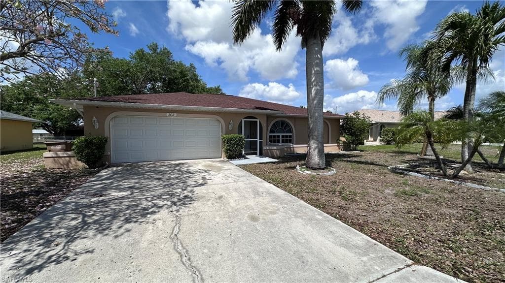 302 SE 1st PL CAPE CORAL, FL 33990