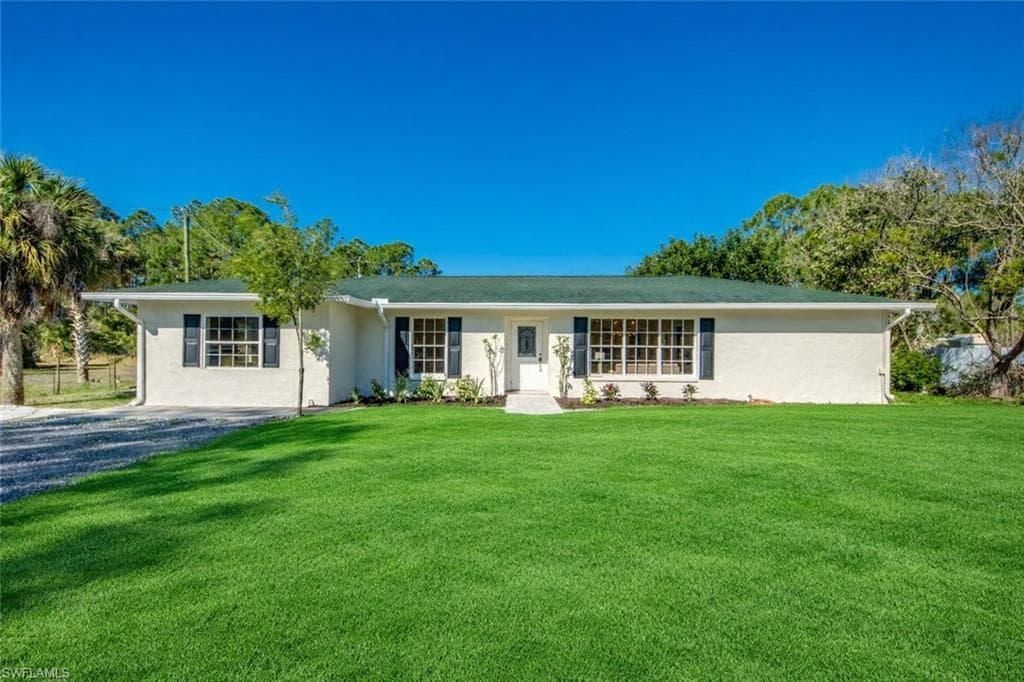 707 Cortez AVE LEHIGH ACRES, FL 33972
