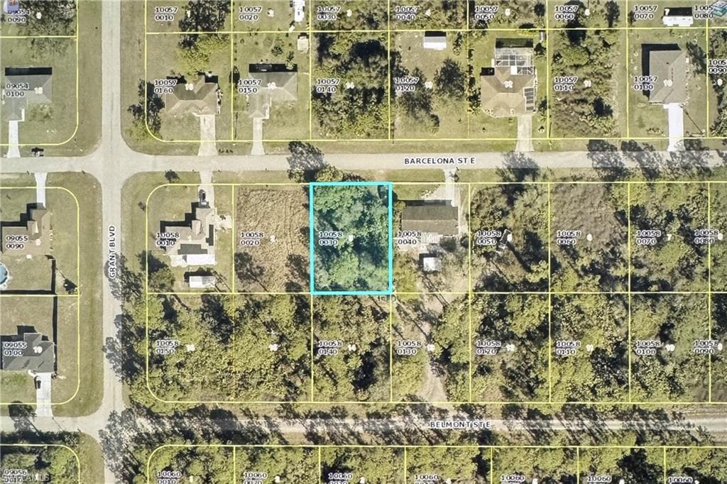 1056 Barcelona ST E LEHIGH ACRES, FL 33974