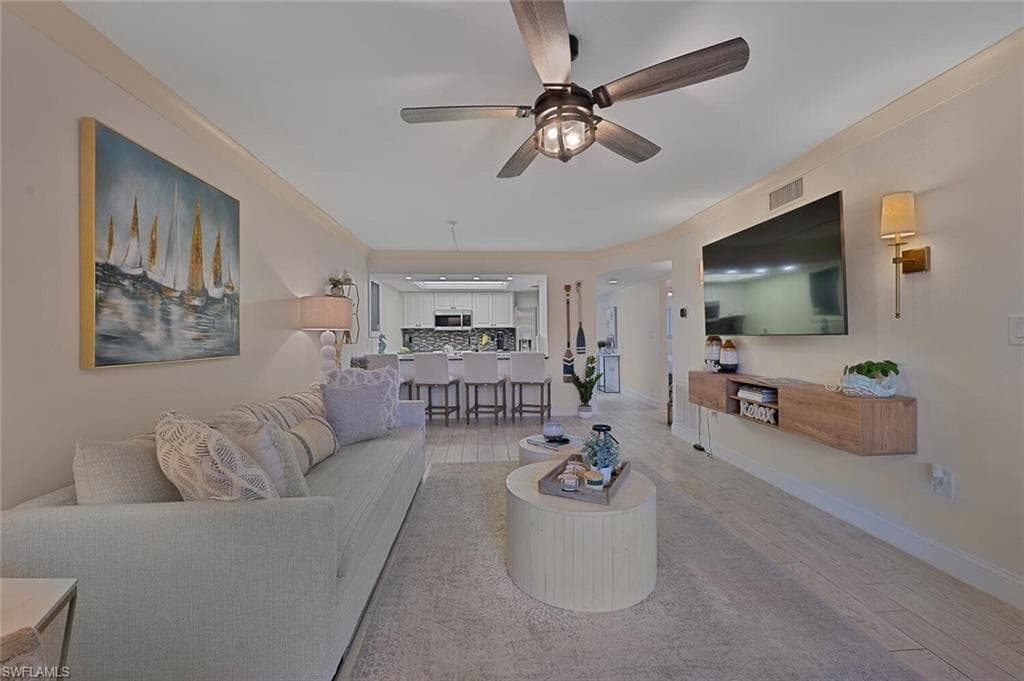 154 Cypress WAY E 1102 NAPLES, FL 34110