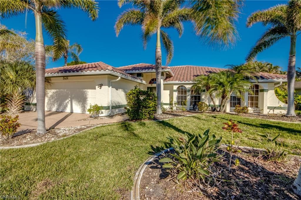 521 SW 52nd ST CAPE CORAL, FL 33914
