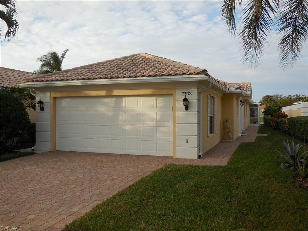 3703 Exuma WAY NAPLES, FL 34119