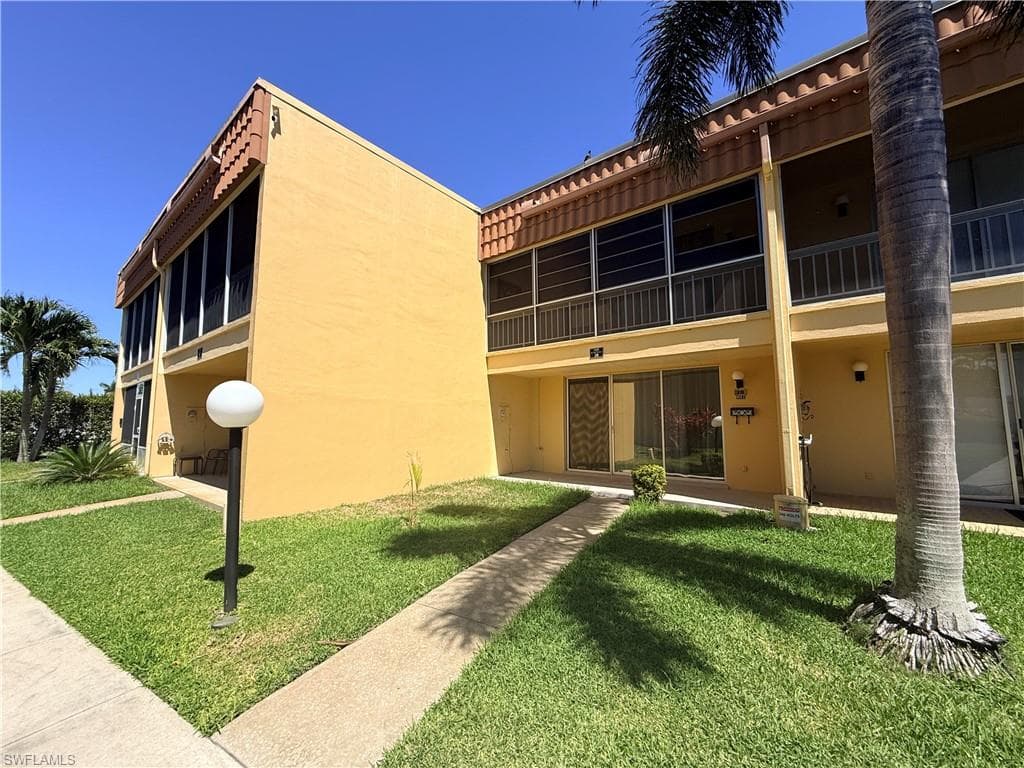 1608 SE 28th TER A28 CAPE CORAL, FL 33904