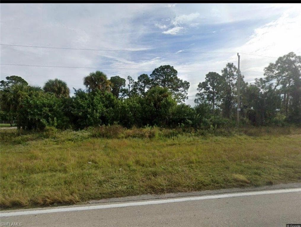 343 Columbus BLVD S LEHIGH ACRES, FL 33974