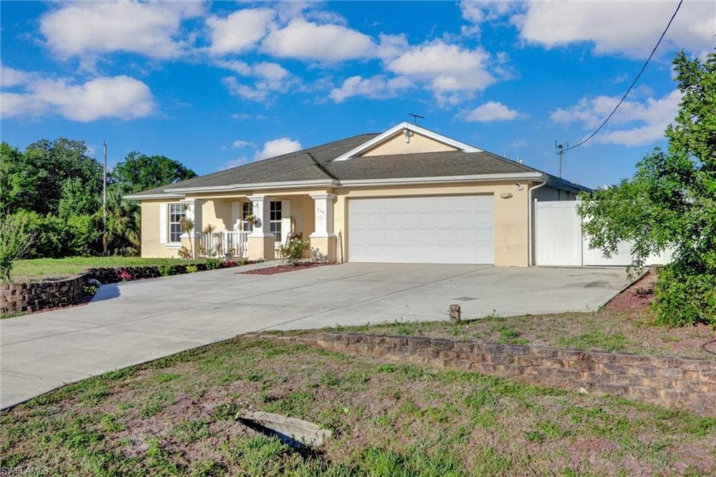 314 Rand AVE LEHIGH ACRES, FL 33974