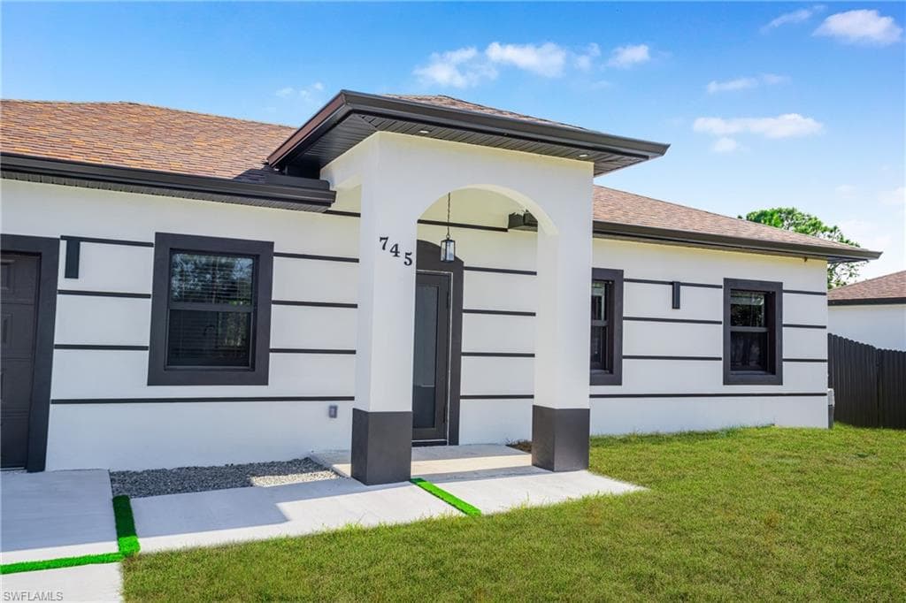 749 Roma AVE S LEHIGH ACRES, FL 33974