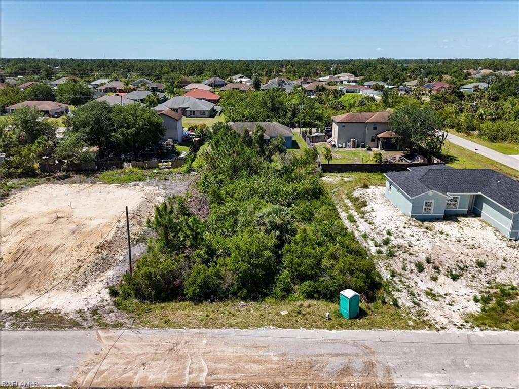 421 Yolanda ST LEHIGH ACRES, FL 33972