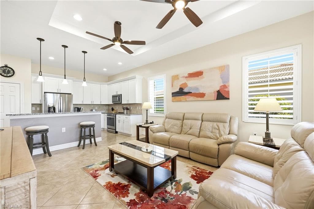 10429 Materita DR FORT MYERS, FL 33913