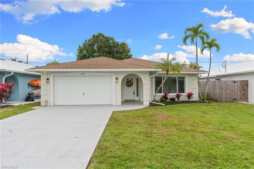 670 103rd AVE N NAPLES, FL 34108
