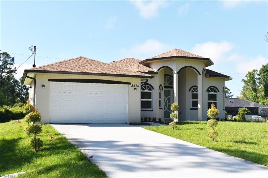 2515 45th ST W LEHIGH ACRES, FL 33971