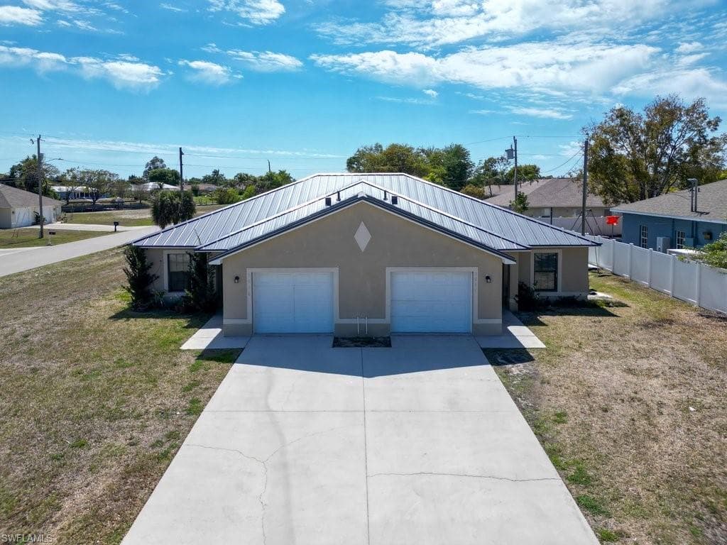 1054 SE 10th ST CAPE CORAL, FL 33990